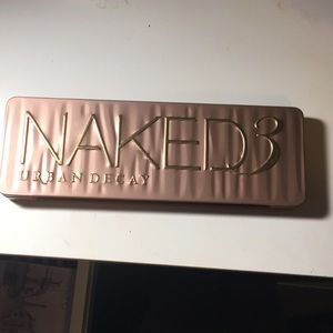 Urban decay naked 3